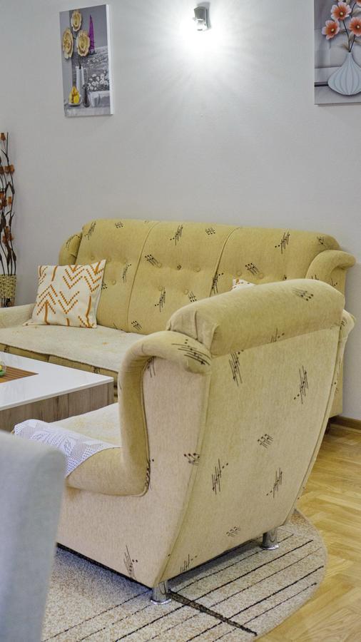 Apartman Spirto เทรบินเย ภายนอก รูปภาพ
