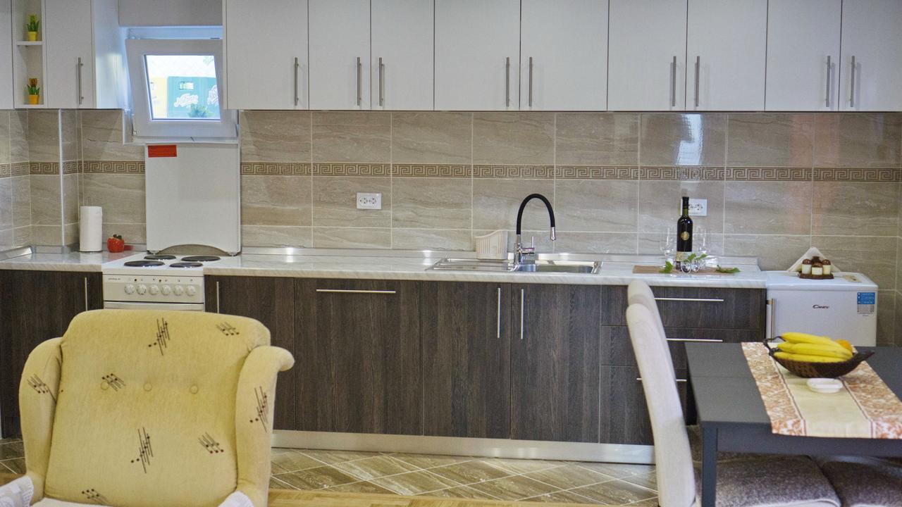 Apartman Spirto เทรบินเย ภายนอก รูปภาพ