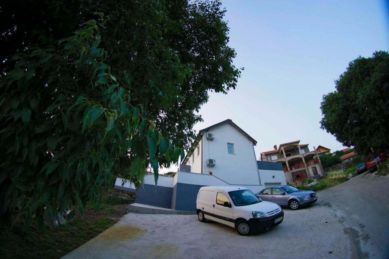 Apartman Spirto เทรบินเย ภายนอก รูปภาพ