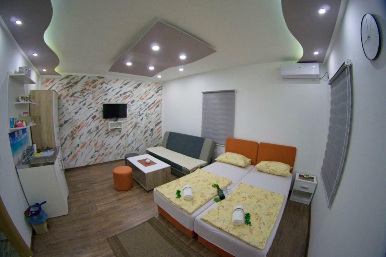 Apartman Spirto เทรบินเย ภายนอก รูปภาพ